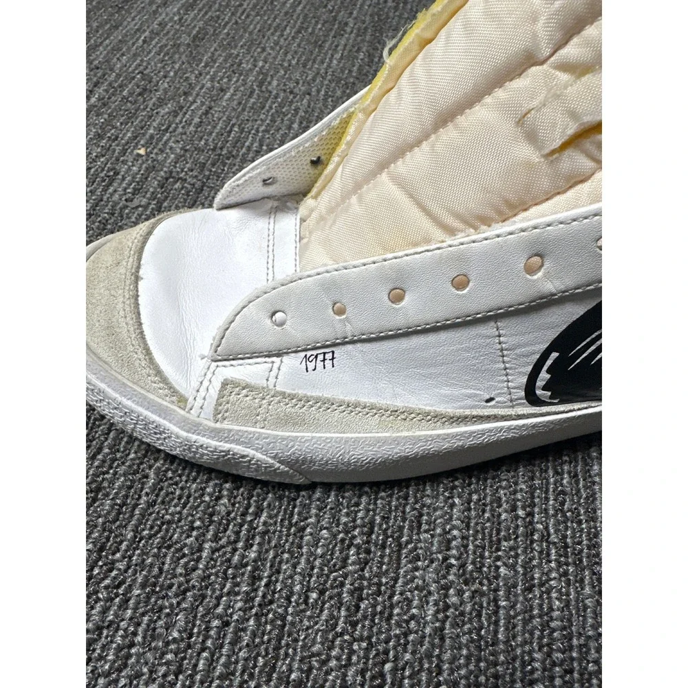Nike Blazer Mid 77 Sketch White Black Mens Size 10 CW7580-101 High Top Sneakers